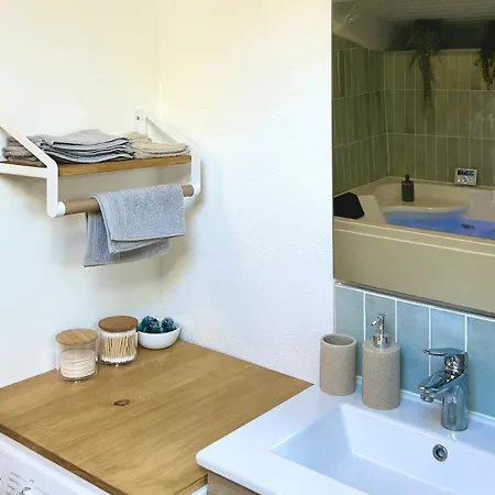 L 'ecrin - Balneo & Cineroom Apartment Poitiers